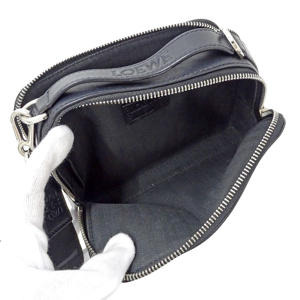 Loewe 2-Way Shoulder Bag Leather Black Small — view 5