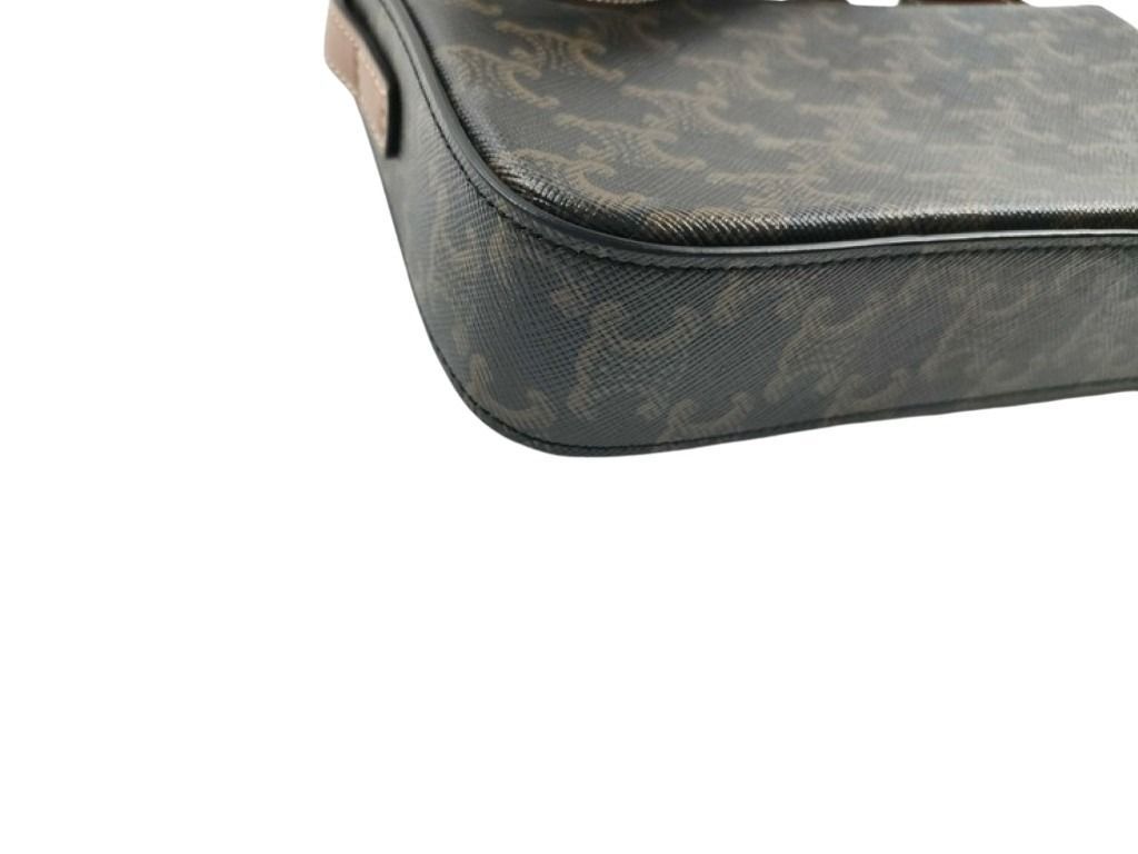 Celine Shoulder Bag Claude Triomphe Brown Black Leather Gold — view 3