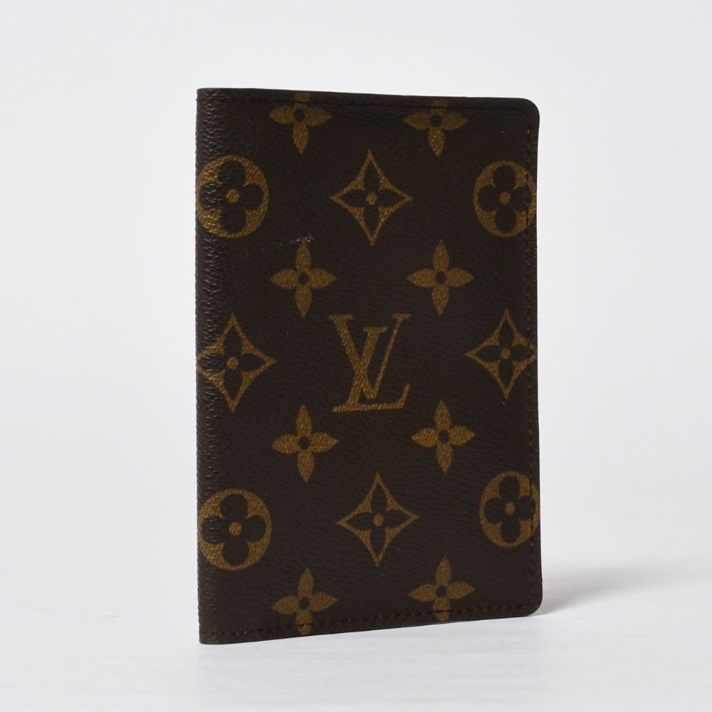 Louis Vuitton Couverture Passport Case Monogram Brown — view 3