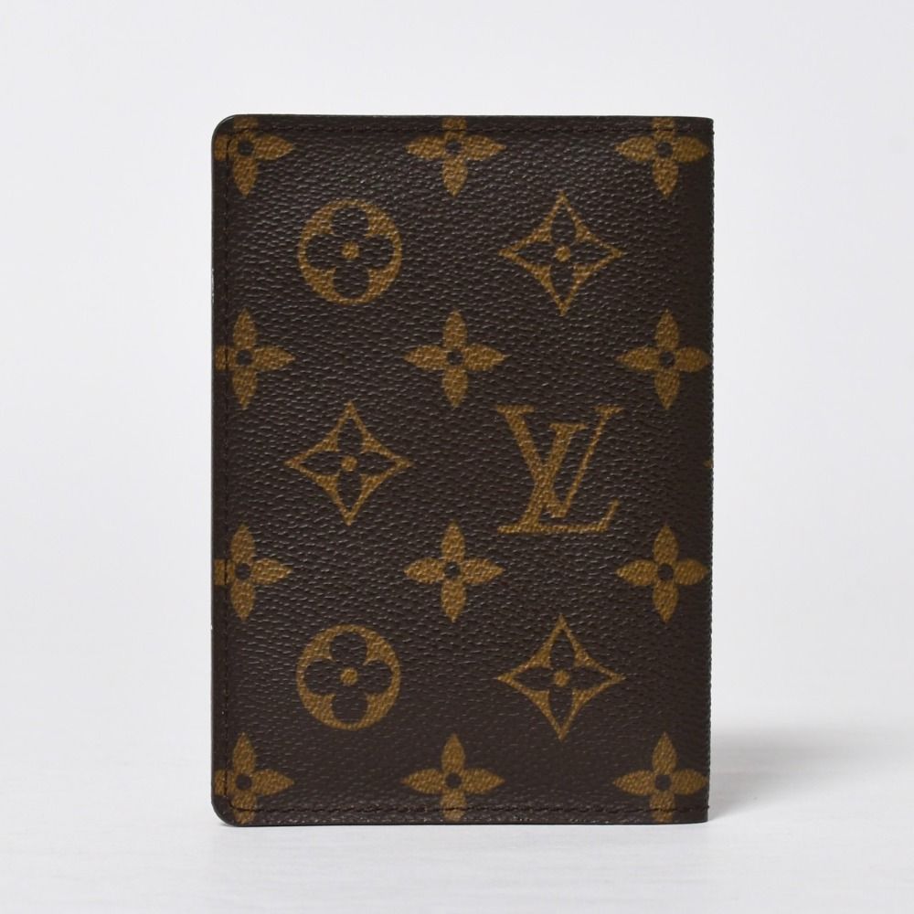 Louis Vuitton Couverture Passport Case Monogram Brown — view 2