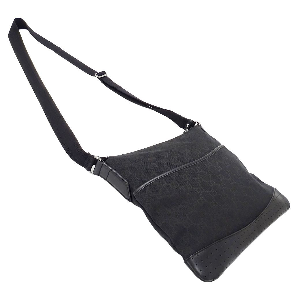 Gucci Shoulder Bag GG Canvas Black — view 4
