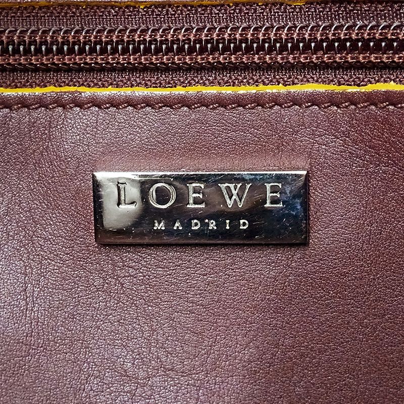 Loewe Shoulder Bag Leather Bordeaux Wine Red — view 6
