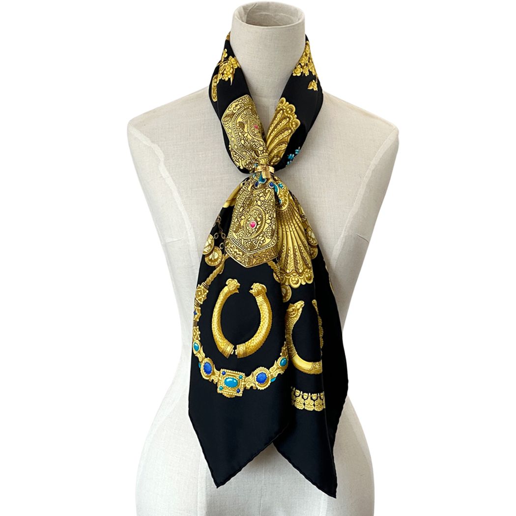 Hermes Scarf Carre 90 Kosmima Space Silk Black Ancient Greece Goldsmith Large — view 6