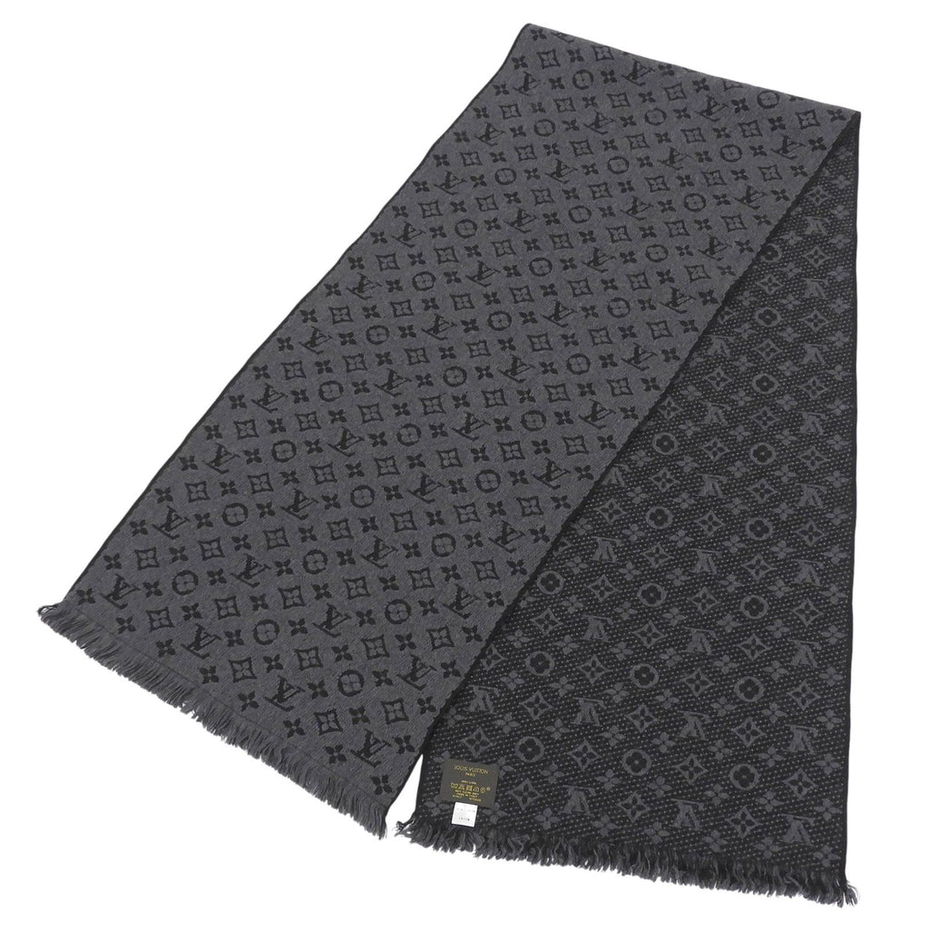 Louis Vuitton Echarpe Monogram Classic Wool 100% Fringe Scarf — view 4