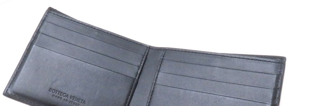 Bottega Veneta Cassette Bifold Wallet Leather Black — view 4