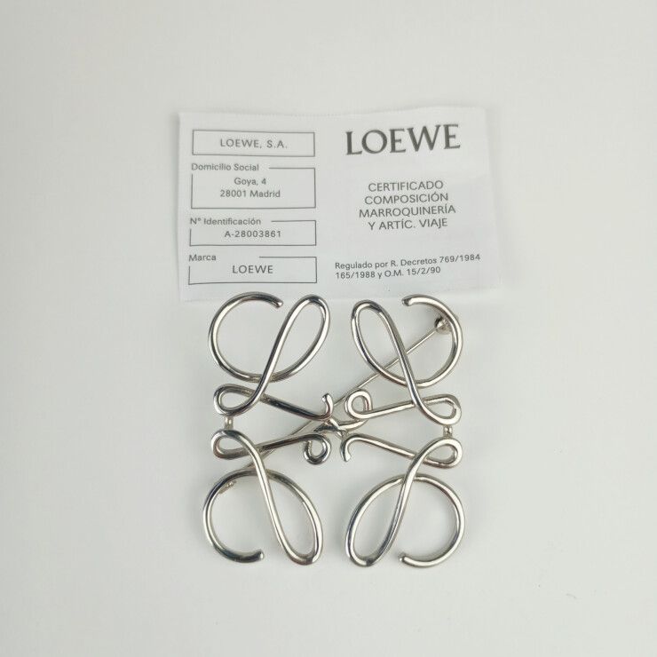 Loewe Brooch Anagram Silver Metal — view 5