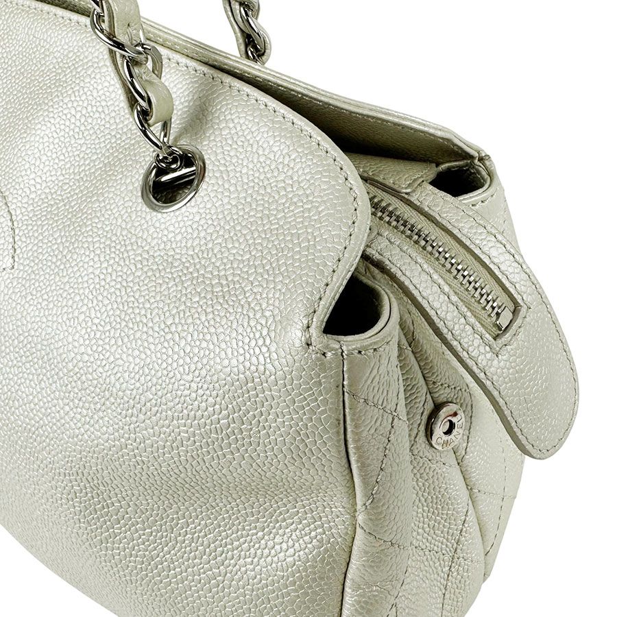 Chanel Shoulder Bag Silver — view 6