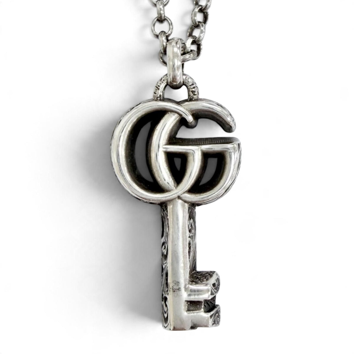 Gucci Arabesque Double G Key Pendant Silver