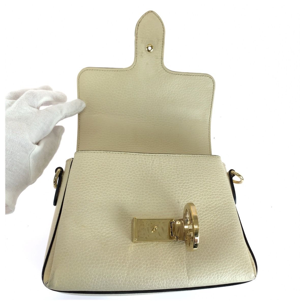 Gucci Interlocking G Chain Shoulder Bag White Ivory Gold Leather — view 6