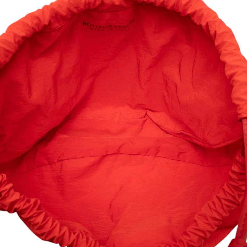 Bottega Veneta the Shell Shoulder Bag Drawstring Red Leather — view 4