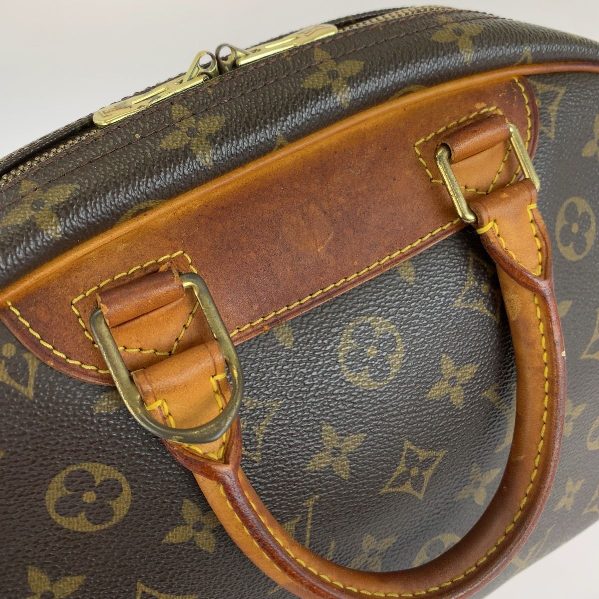 Louis Vuitton Monogram Trouville Handbag Brown Gold Leather — view 5