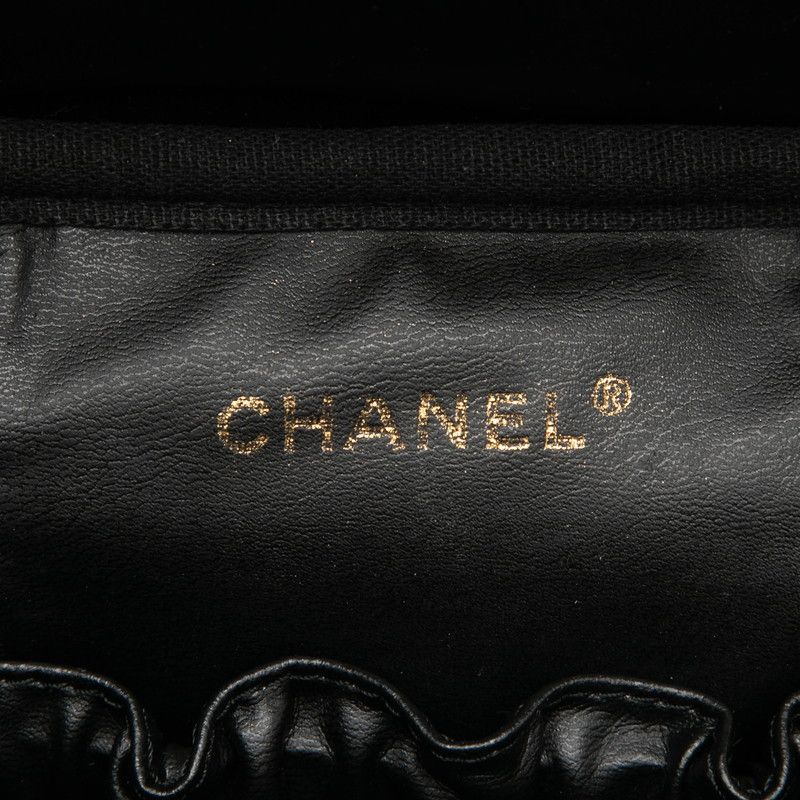 Chanel CC Logo Vanity Bag Handbag Black Gold Caviar Leather — view 5