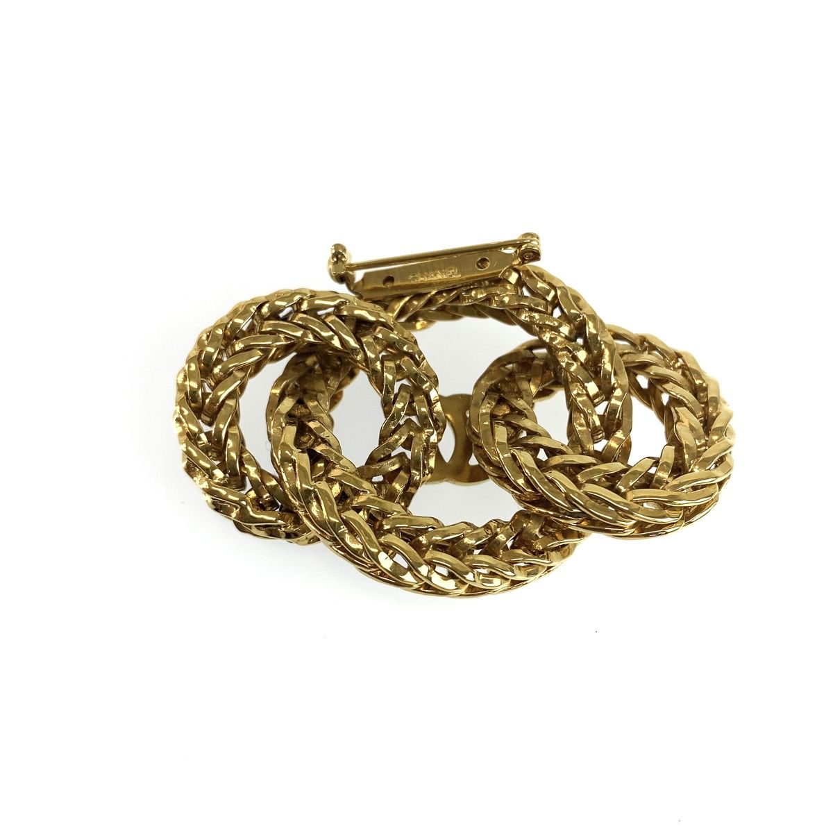 Chanel CC Logo Brooch Gold Metal — view 2
