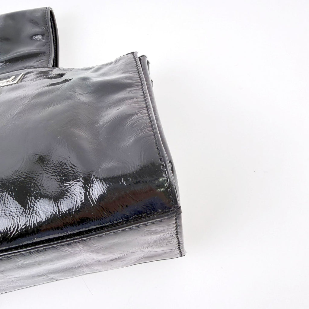 Chanel Turnlock One Handle Mini 2.55 Handbag Patent Leather Black Silver Seal — view 8