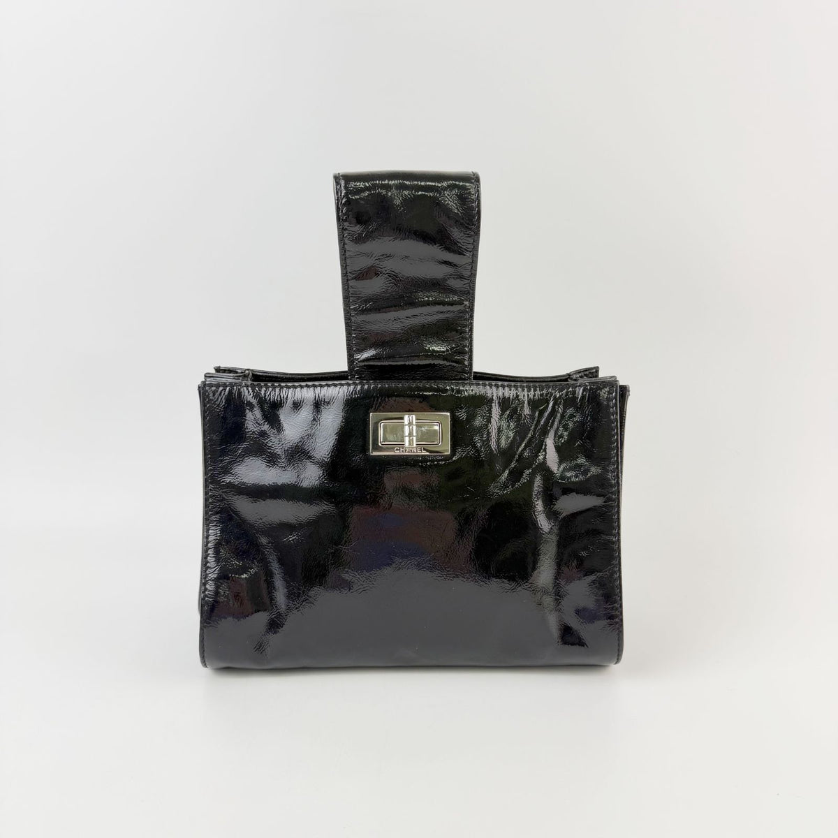 Chanel Turnlock One Handle Mini 2.55 Handbag Patent Leather Black Silver Seal — view 2