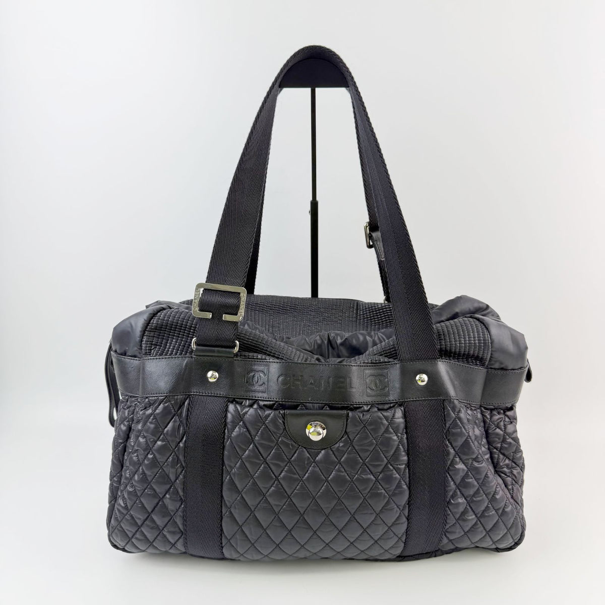 Chanel CC Logo Quilted Belt Handle Tote Shoulder Bag Black Silver Seal Vintage