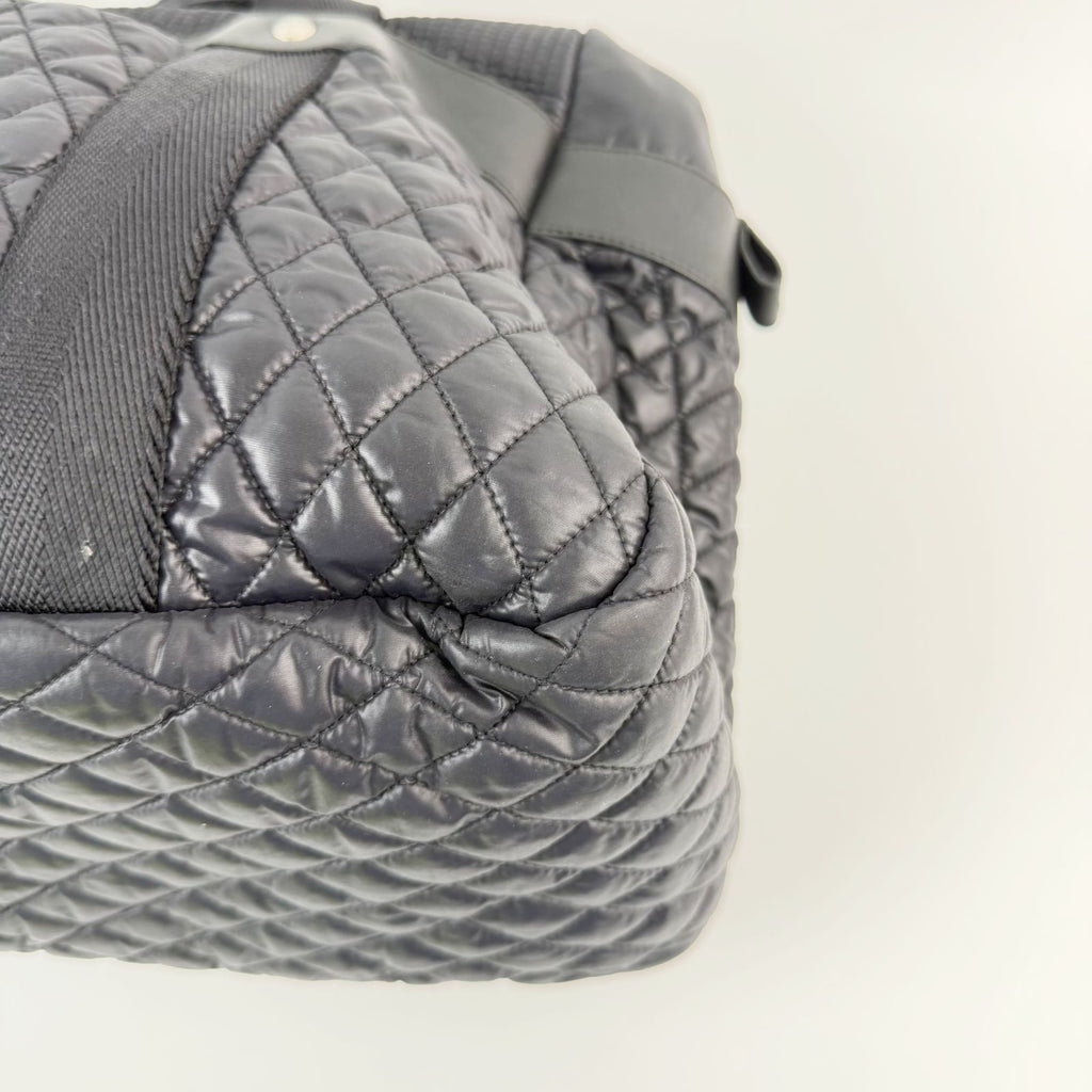 Chanel CC Logo Quilted Belt Handle Tote Shoulder Bag Black Silver Seal Vintage — view 7