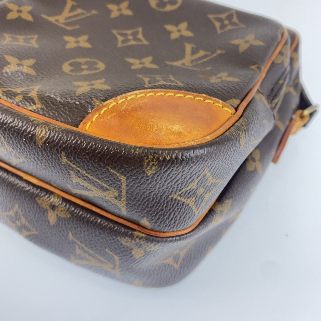 Louis Vuitton Monogram Amazone Brown Leather Shoulder Bag Pochette — view 4