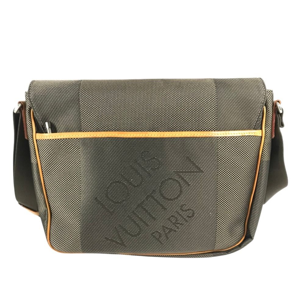Louis Vuitton Shoulder Bag Messager Damier Geant Canvas Tail Khaki — view 2