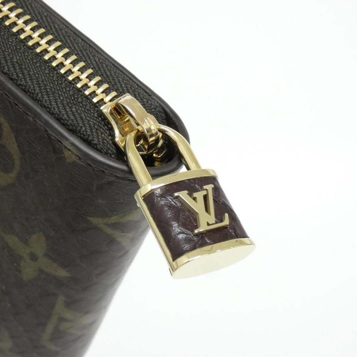 Louis Vuitton Exotic Leather Zippy Wallet — view 3