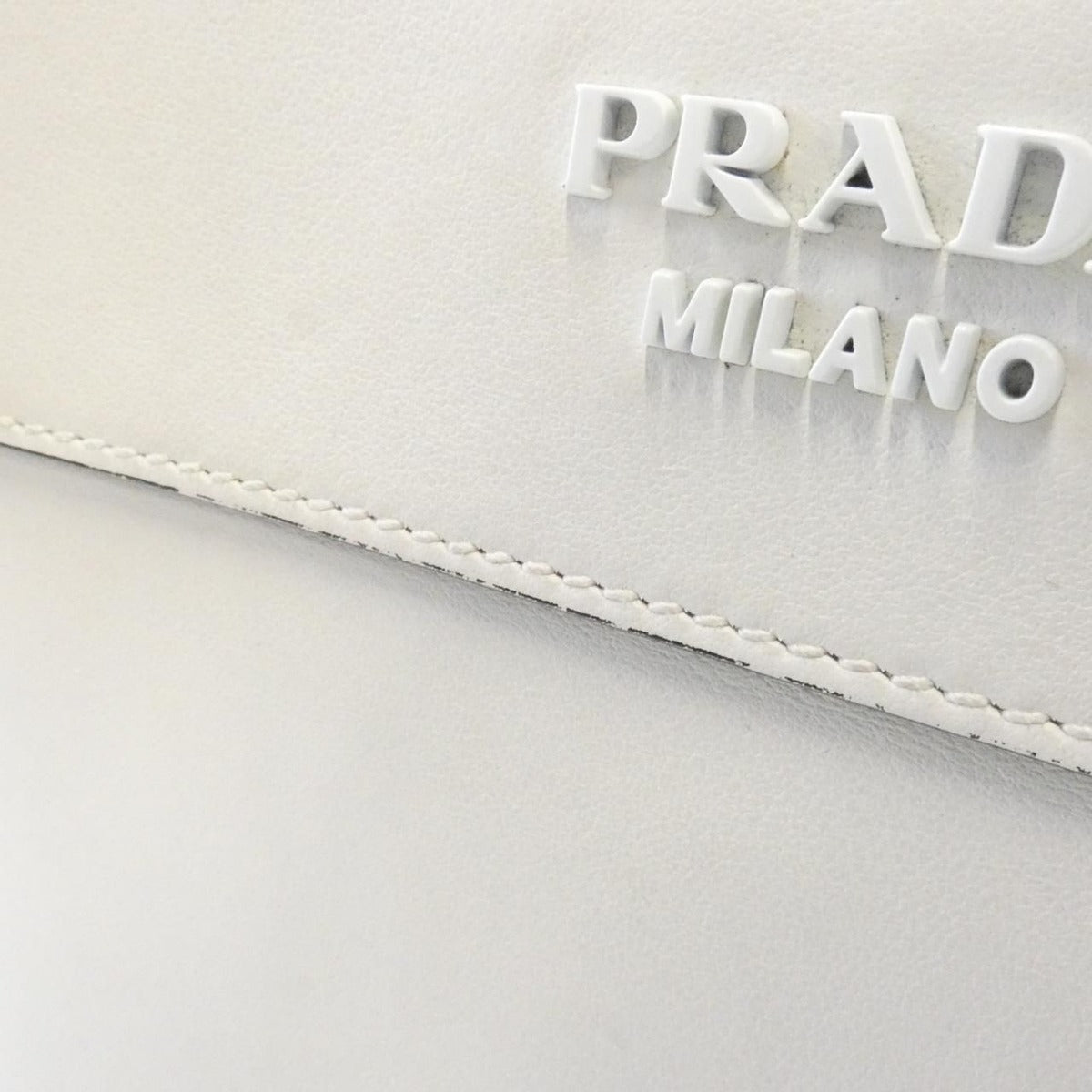 Prada Bag Silver Bianco — view 4