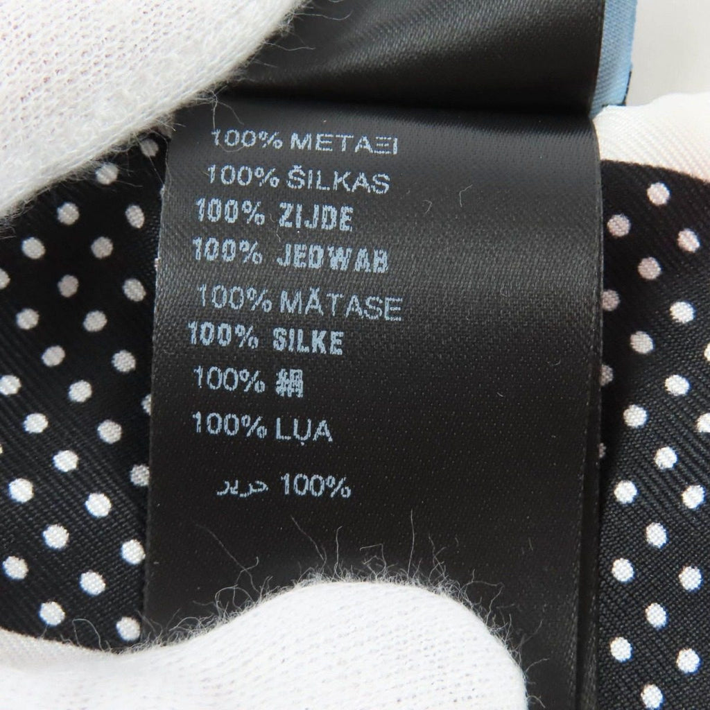 Prada Printed Silk Twill Nice Calf Lip Dot Pattern White Black 850 60 mm Scarf — view 9