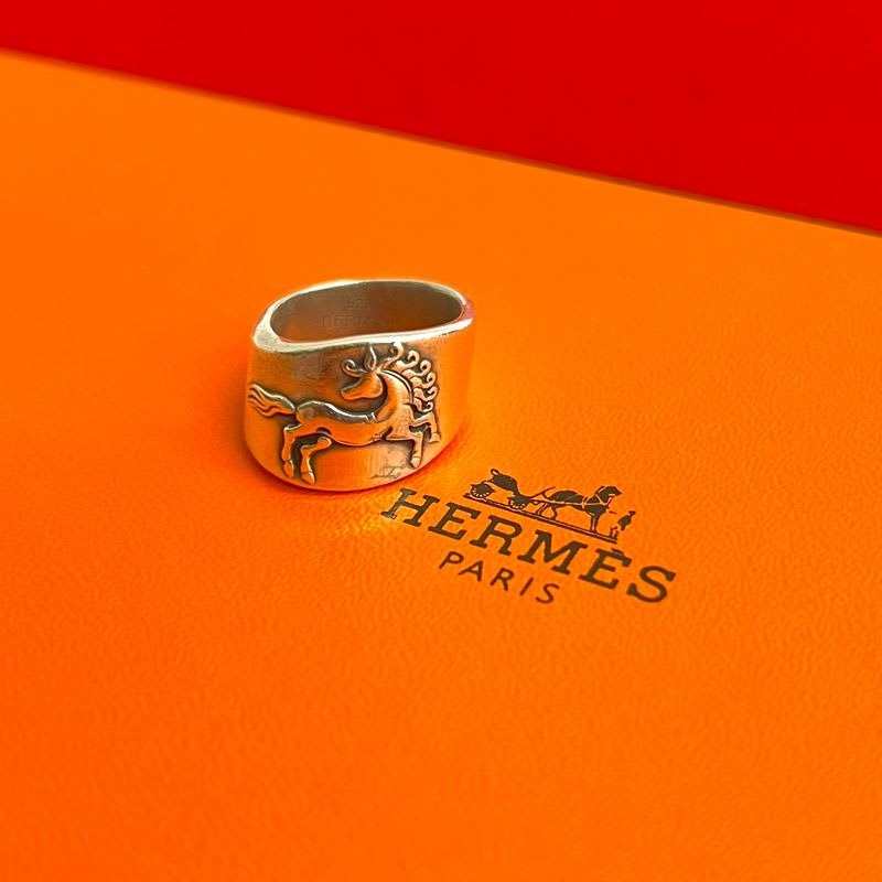 Hermes Gallop Horse Ring Silver 925 No 9 Accessory — view 3