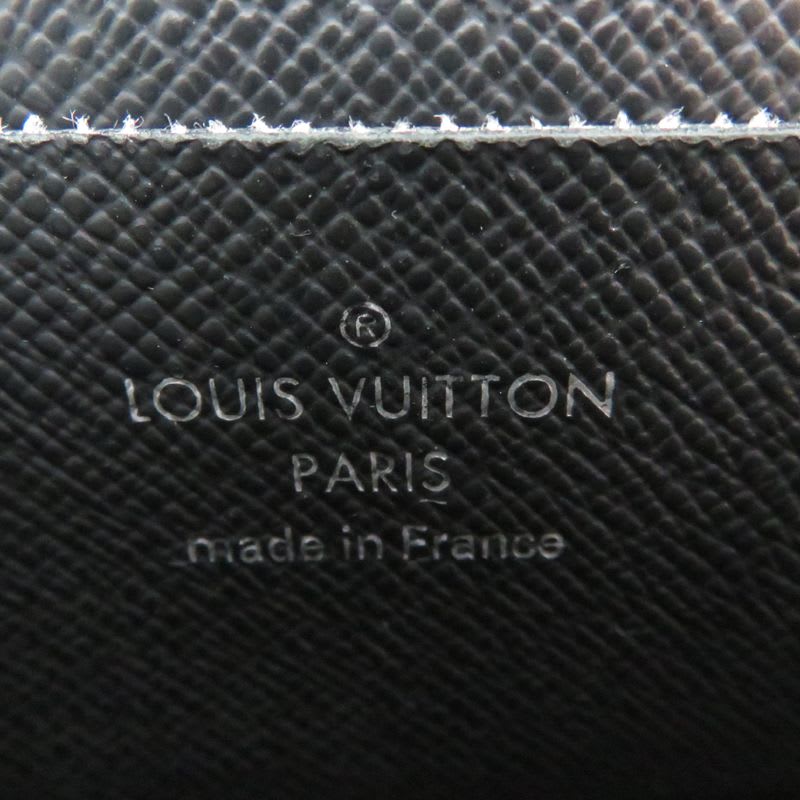 Louis Vuitton Coin Case — view 8