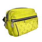 Louis Vuitton Waist Bag Taigarama Outdoor Jaune — view 2