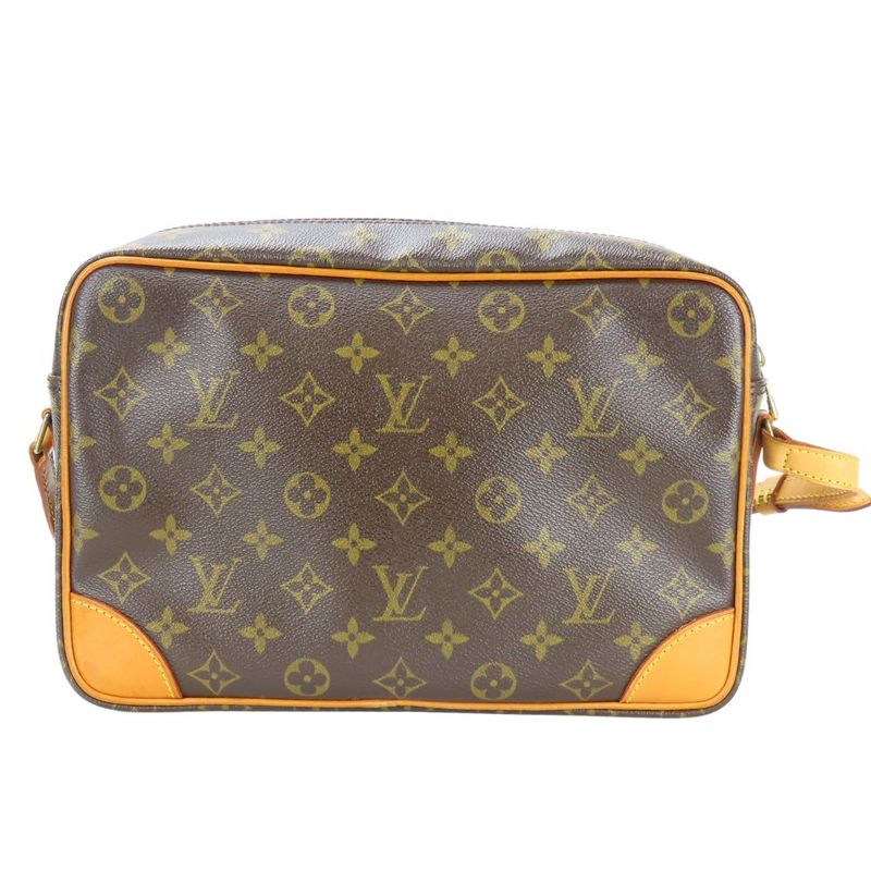 Louis Vuitton Shoulder Bag Trocadero 30 Monogram Nubuck Brown Crossbody — view 3