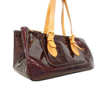Louis Vuitton Shoulder Bag Vernis Rosewood Avenue Amarante — view 2