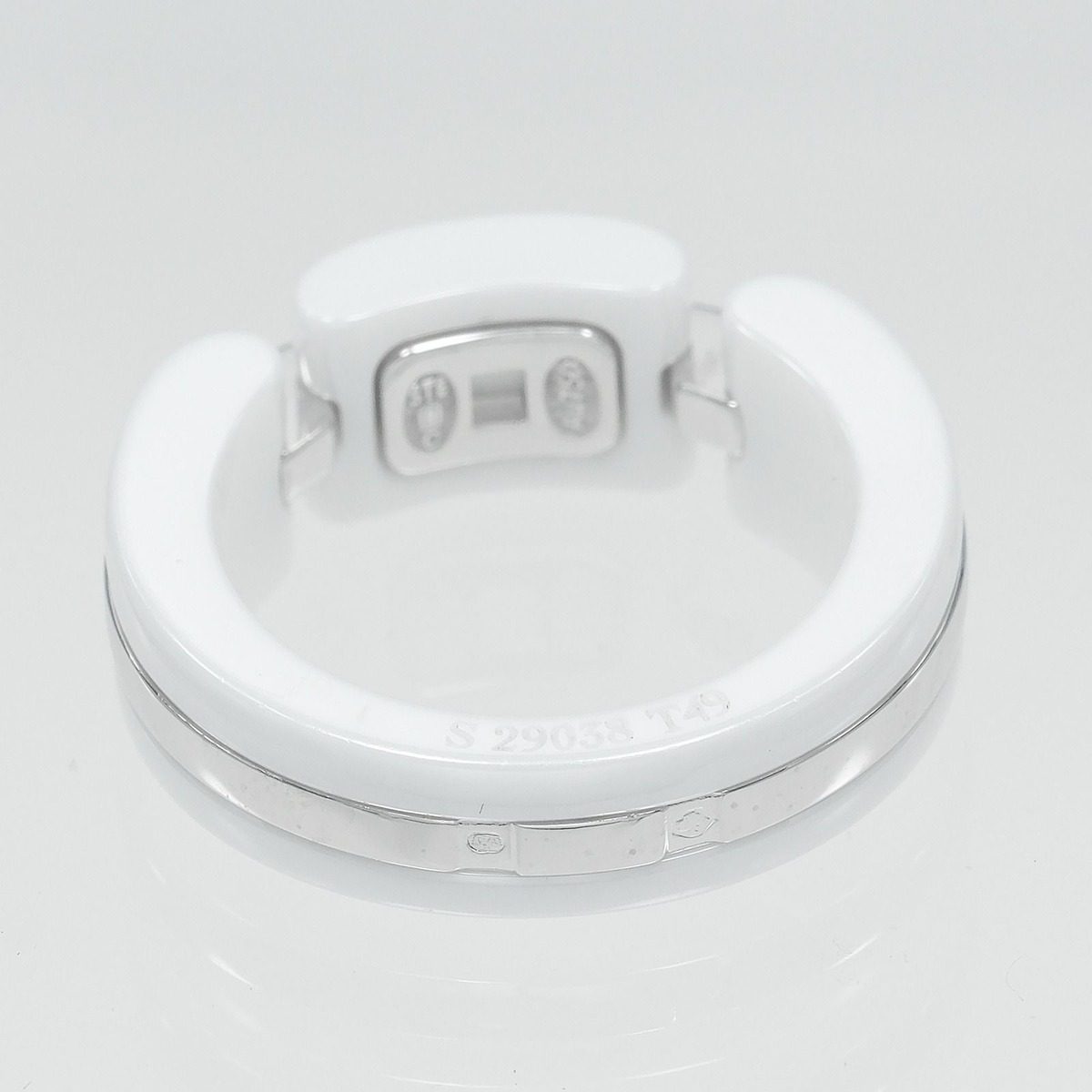 Chanel Ultra Gold Ceramic Ring — view 7