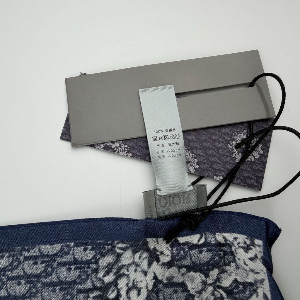 Dior Scarf Navy Silk Vintage — view 8