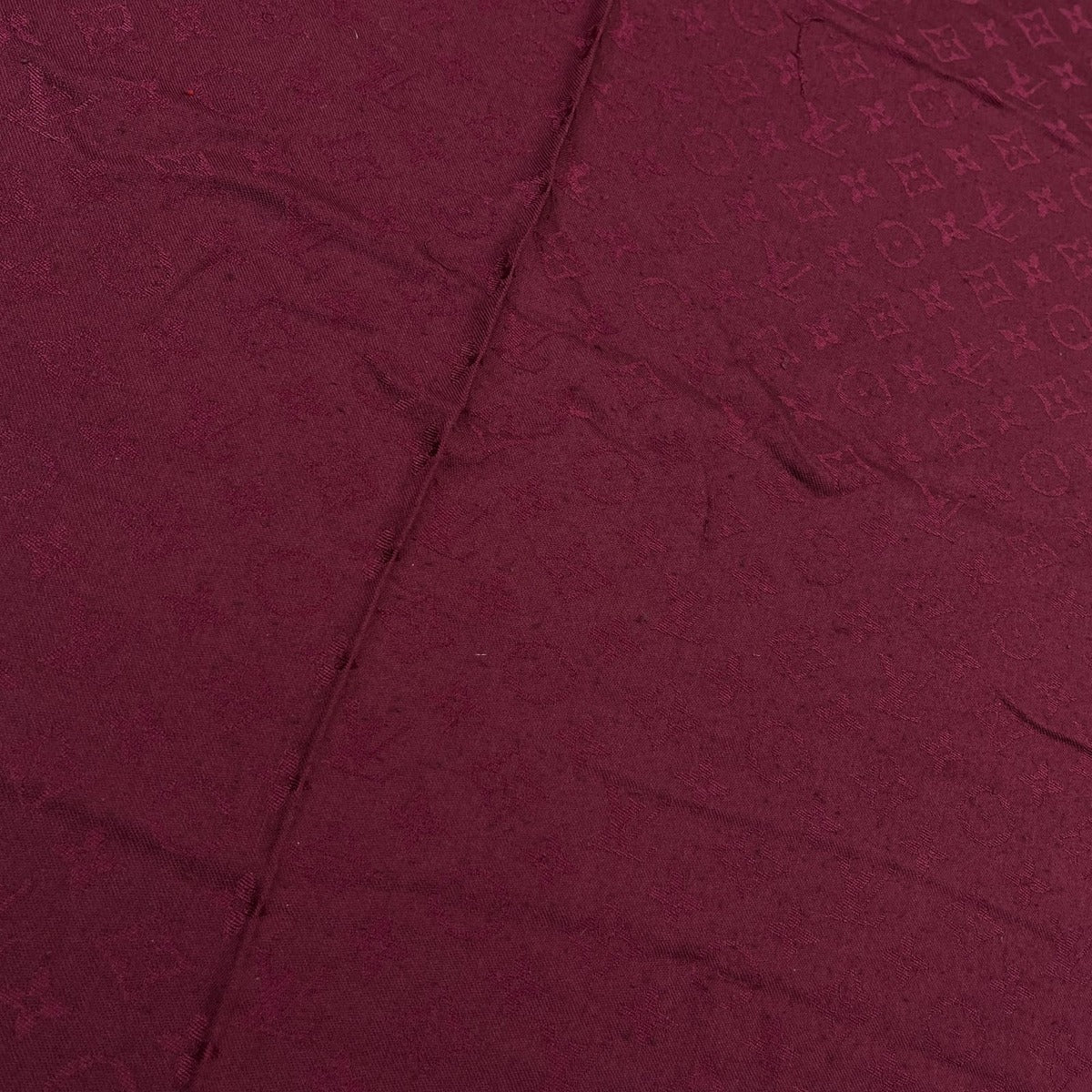 Louis Vuitton Shawl Monogram Silk Wool Red Vintage Scarf — view 8