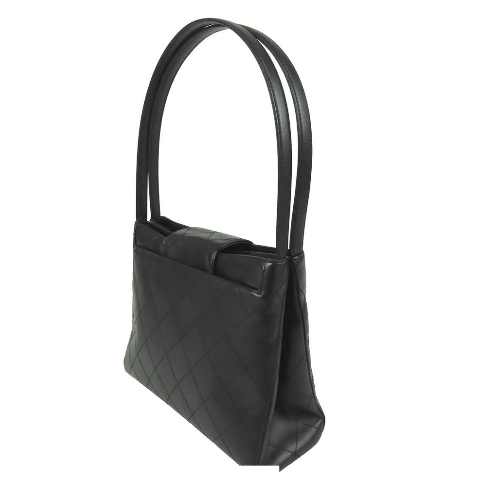 Chanel Shoulder Bag Black Leather Quilted CC Logo — view 2