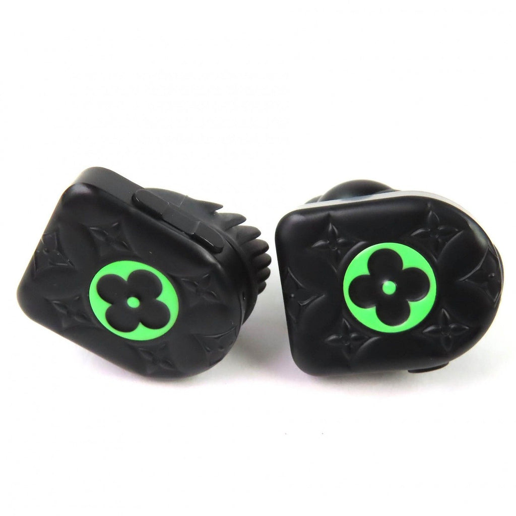Louis Vuitton Qab160 Horizon Bluetooth Wireless Earphones Connection Operation — view 3