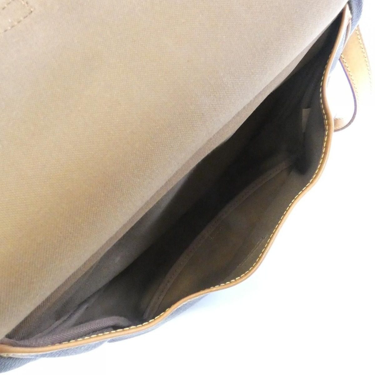 Louis Vuitton Monogram Saumur 30 cm — view 8