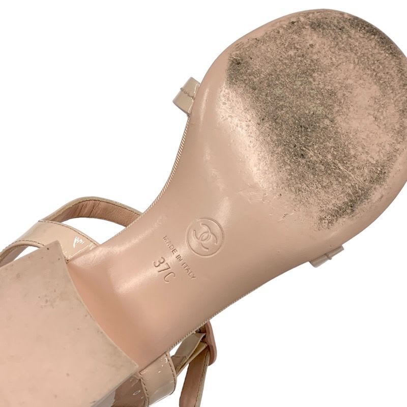 Chanel Sandals Shoes Patent Leather Pink Coco Mark Quilted Thong — view 8