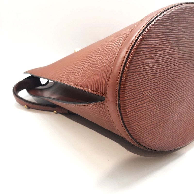 Louis Vuitton Epi Cluny Shoulder Bag Kenya Brown — view 8