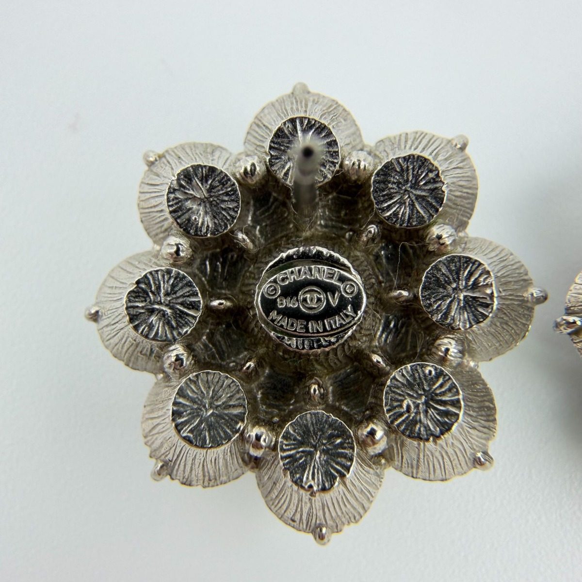 Chanel CC Logo Earrings Silver Vintage — view 8