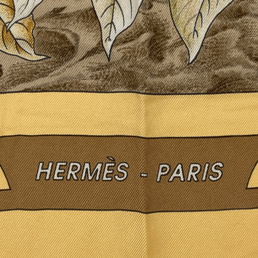 Hermes Carre 90 Casse Noisette Nutcracker Squirrel Pattern Nut Scarf Silk Yellow