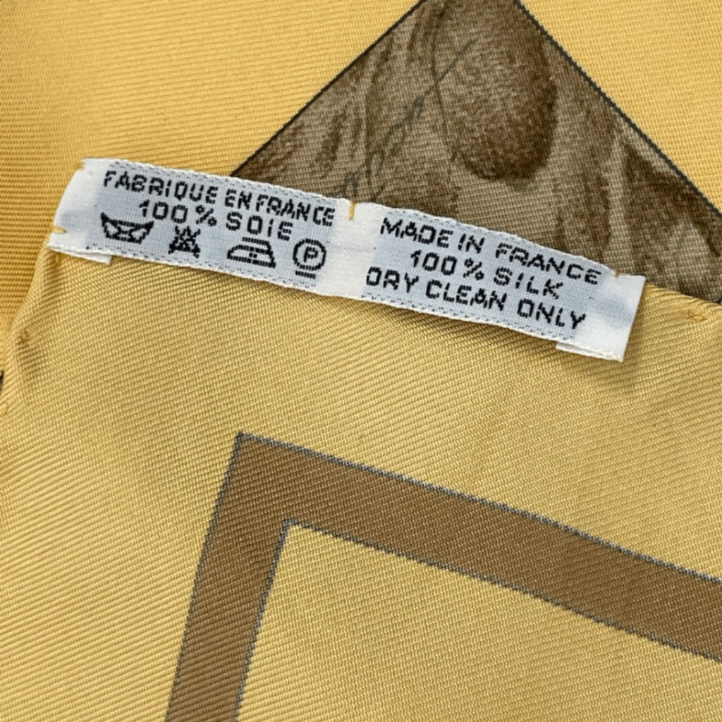 Hermes Carre 90 Casse Noisette Nutcracker Squirrel Pattern Nut Scarf Silk Yellow