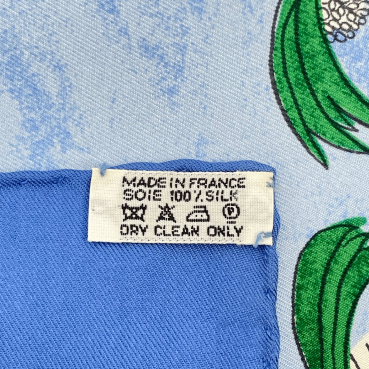 Hermes Carre 90 RE Tour A la Terre Return Silk 100% Scarf Blue