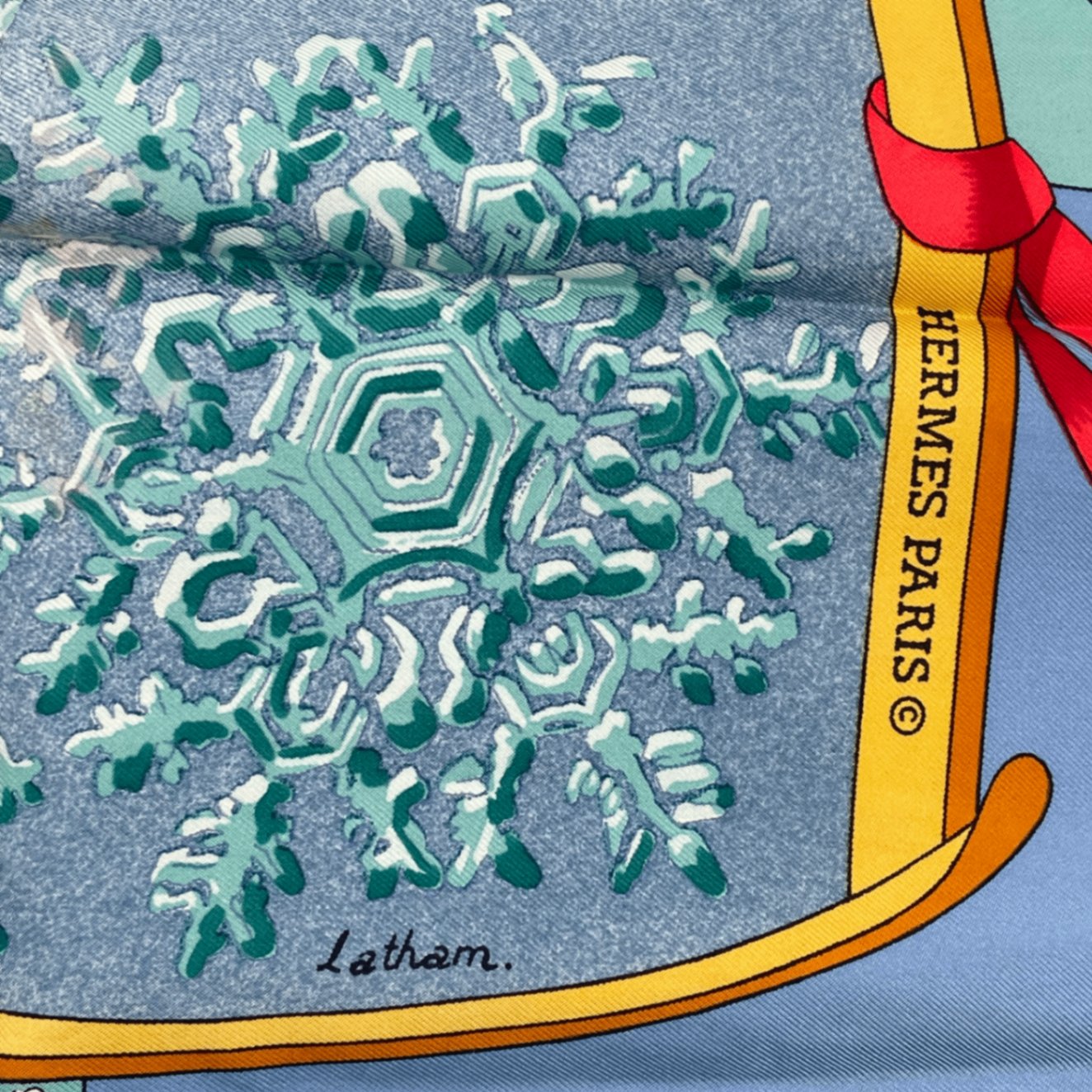 Hermes Carre 90 Neige D'antan Last Year's Snow Silk 100% Scarf Blue