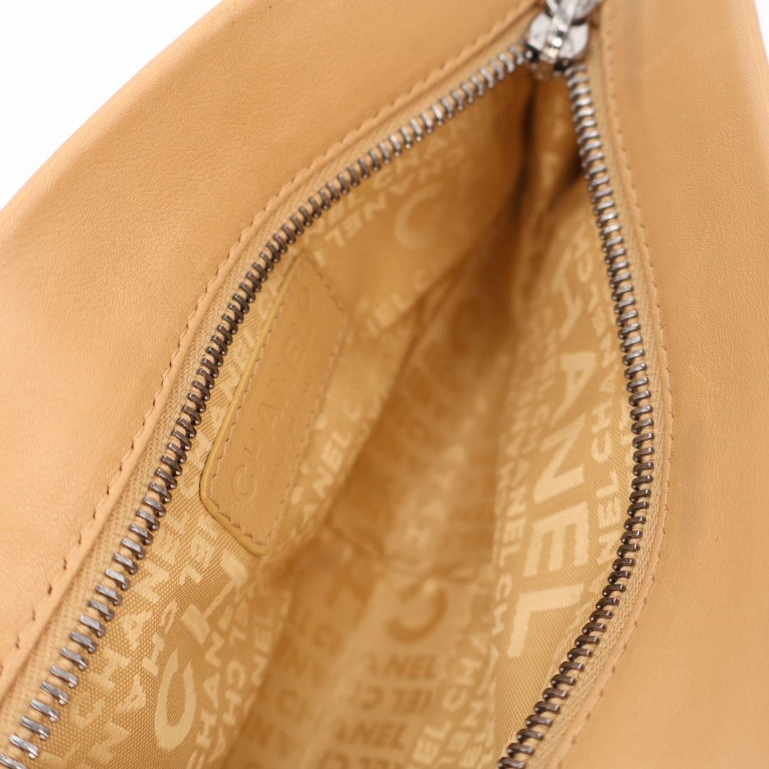 Chanel Lambskin Chain Handbag