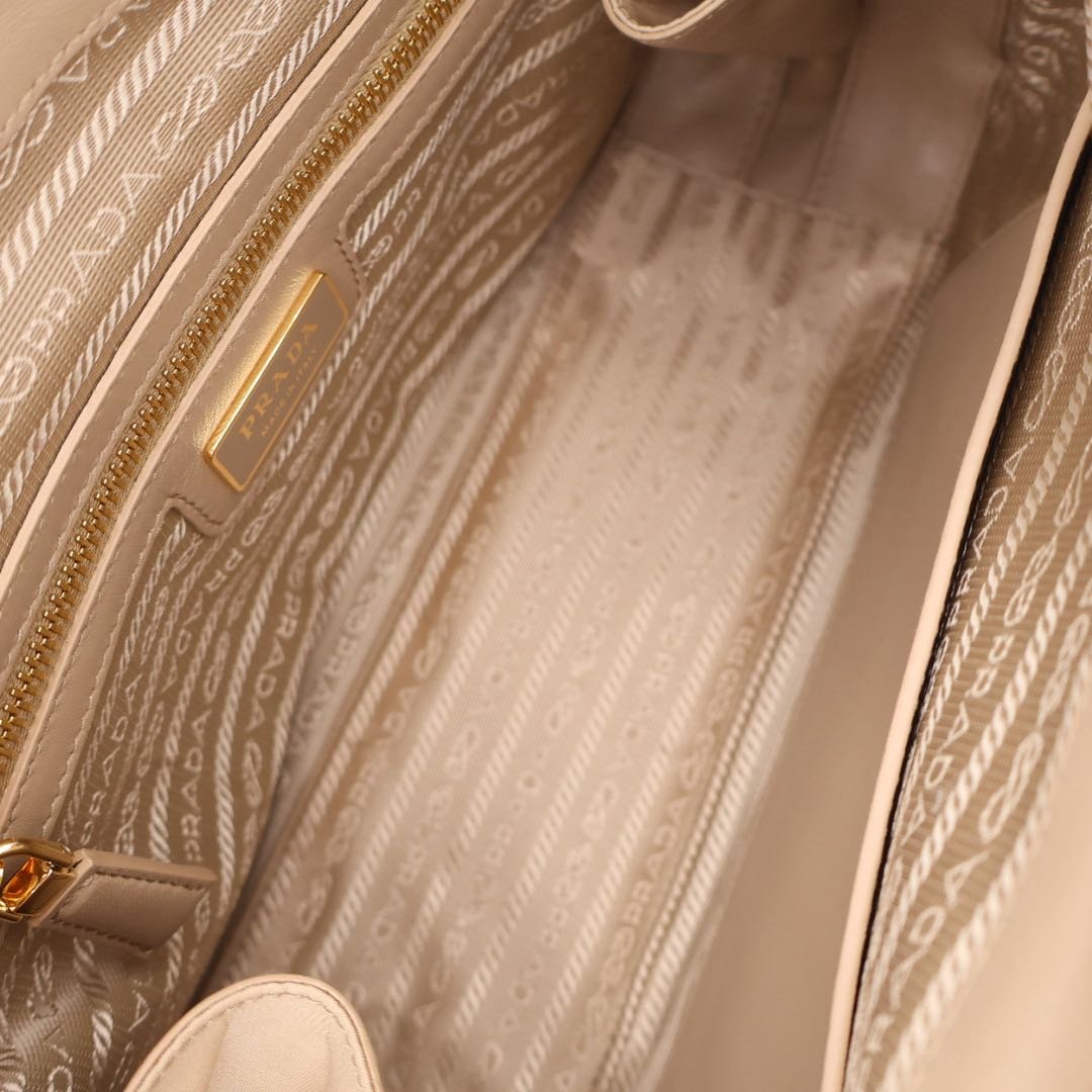 Prada Re Edition Am Nylon Handbag