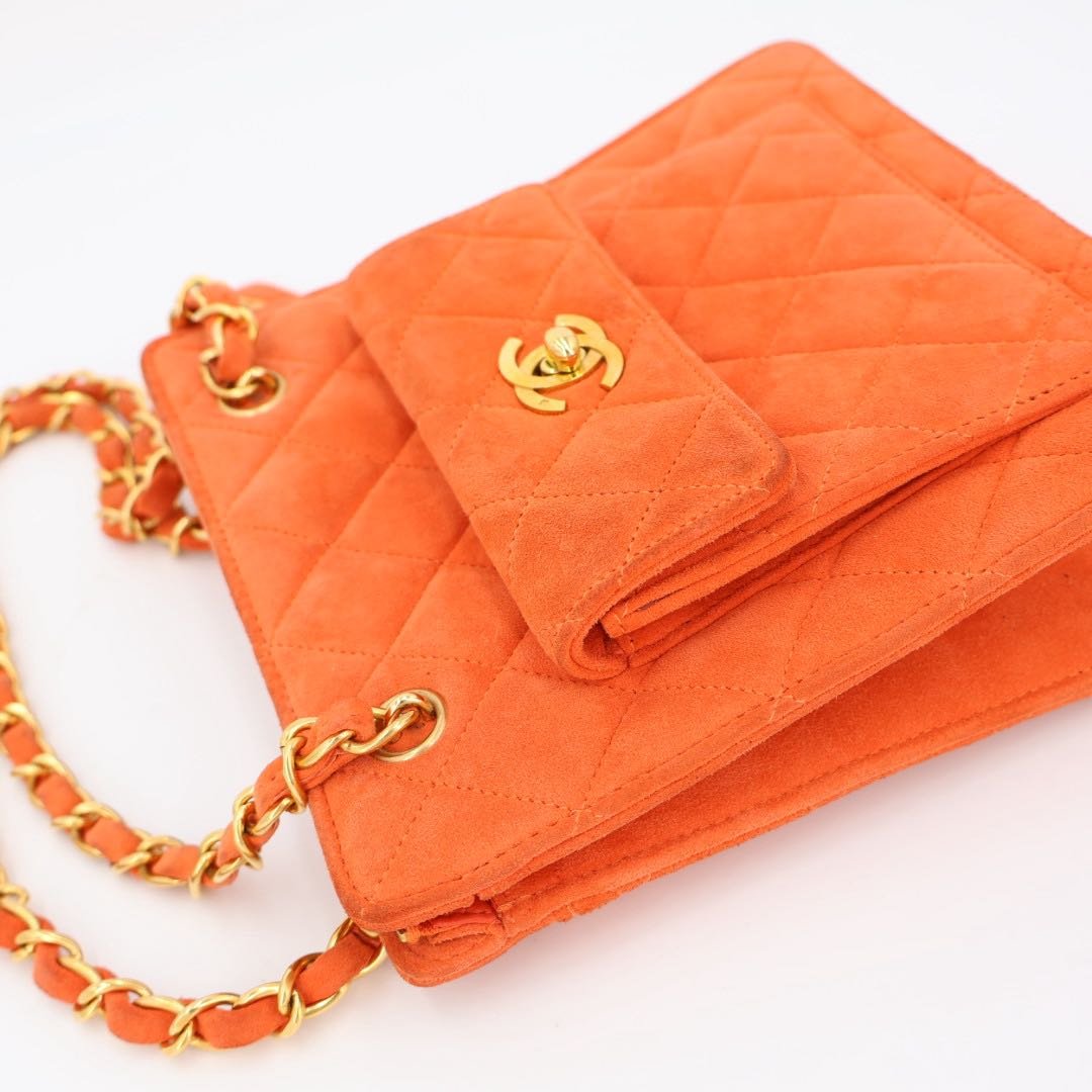 Chanel Vintage CC Logo Quilted Chain Shoulder Handbag Purse