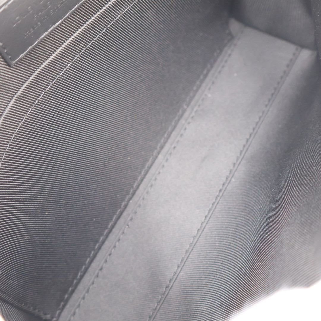 Louis Vuitton Takeoff Messenger Shoulder Bag