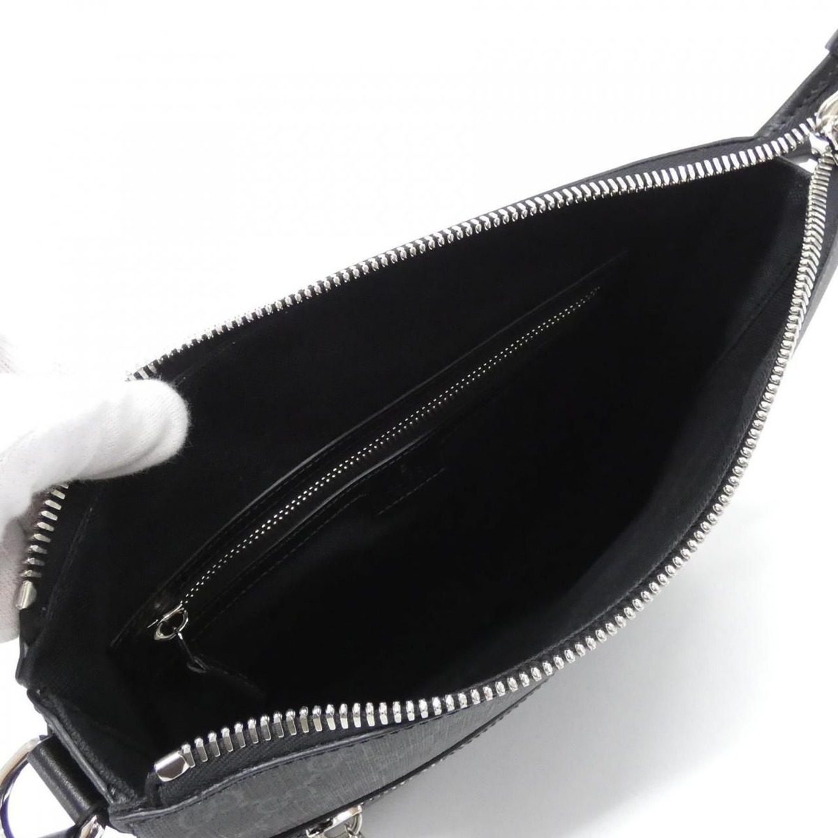 Gucci GG Black Fadja Shoulder Bag — view 7