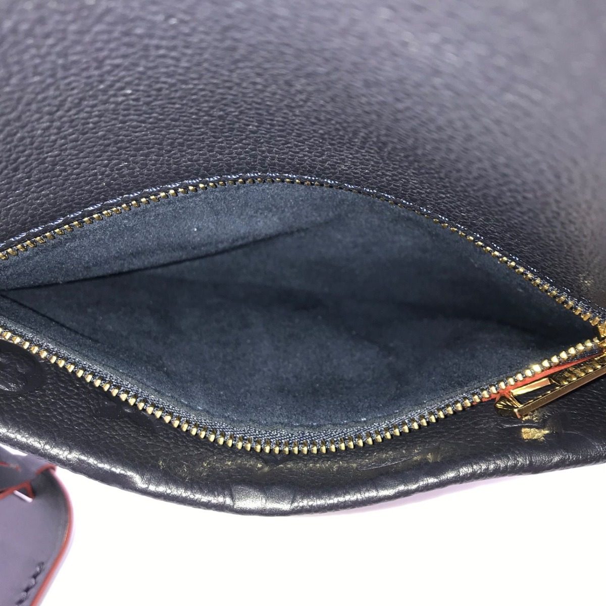 Louis Vuitton Monogram Empreinte Tote MM Shoulder Bag — view 9